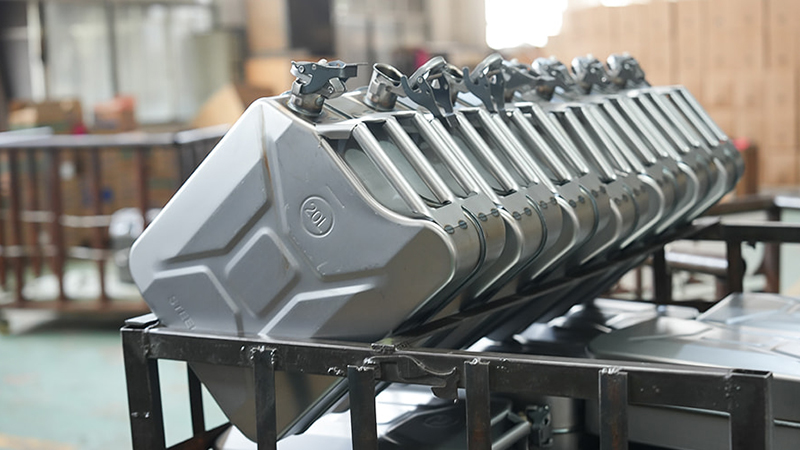 扬州琼华工具有限公司。